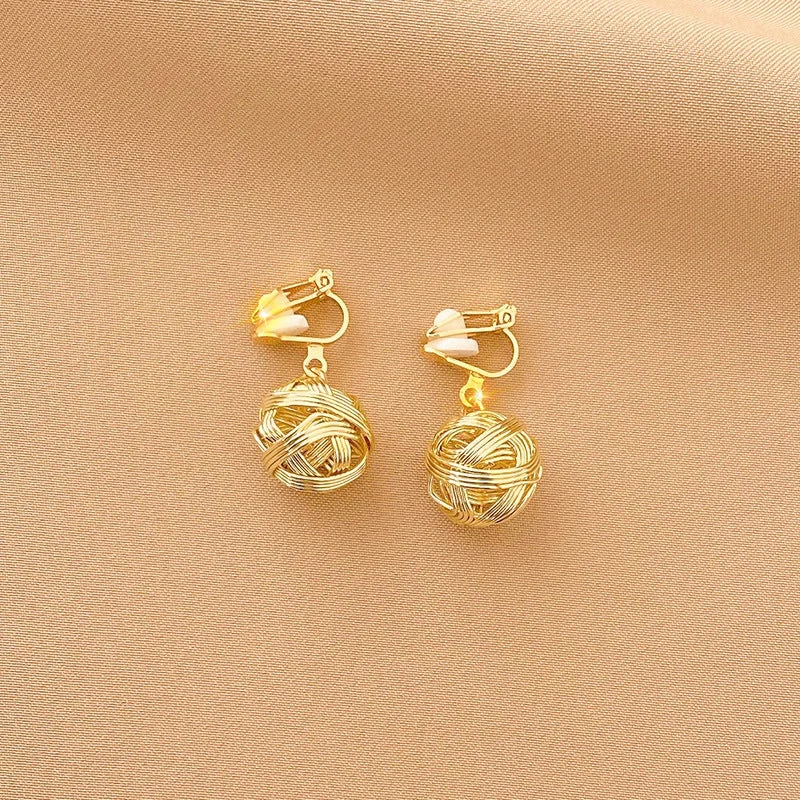 3# Matte Golden Ear Clip