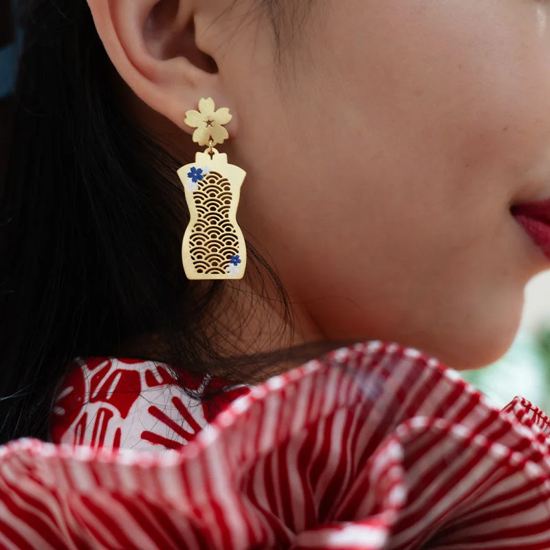 Dainty Gold Earrings-Floral Cheongsam Earrings