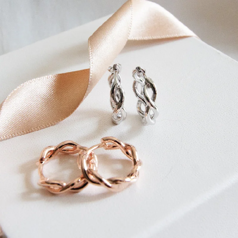 High-End Earrings for Weddings-Twisted Medium Hoops