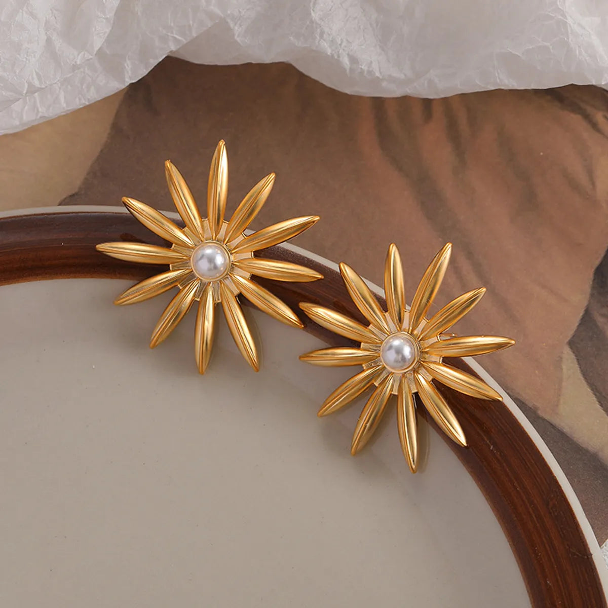 Elegant Gemstone Drop Earrings-1 Pair Retro Geometric Flower Plating Copper Ear Studs