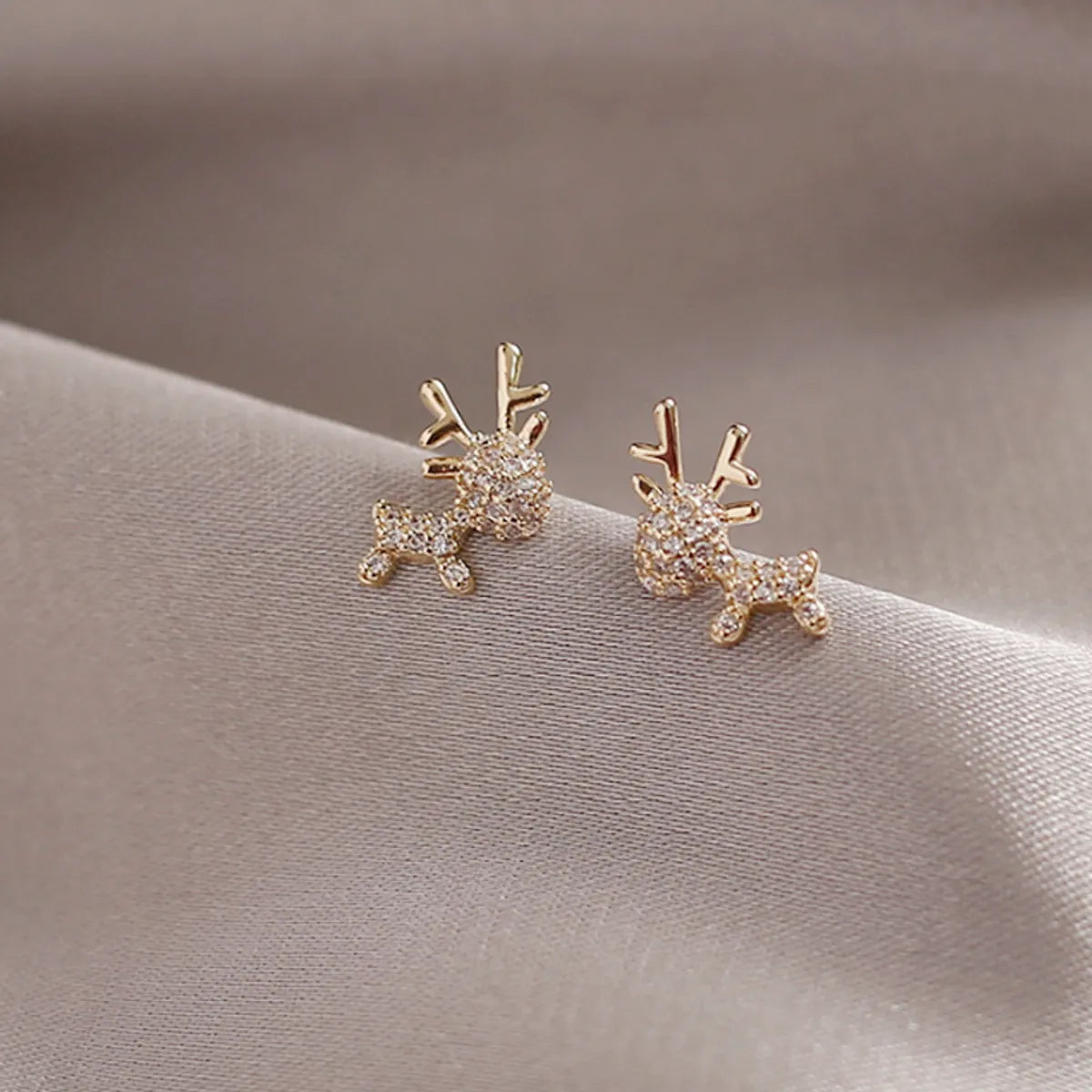 Cute Pearl Earrings-1 Pair Cute Elk Inlay Alloy Artificial Gemstones Ear Studs