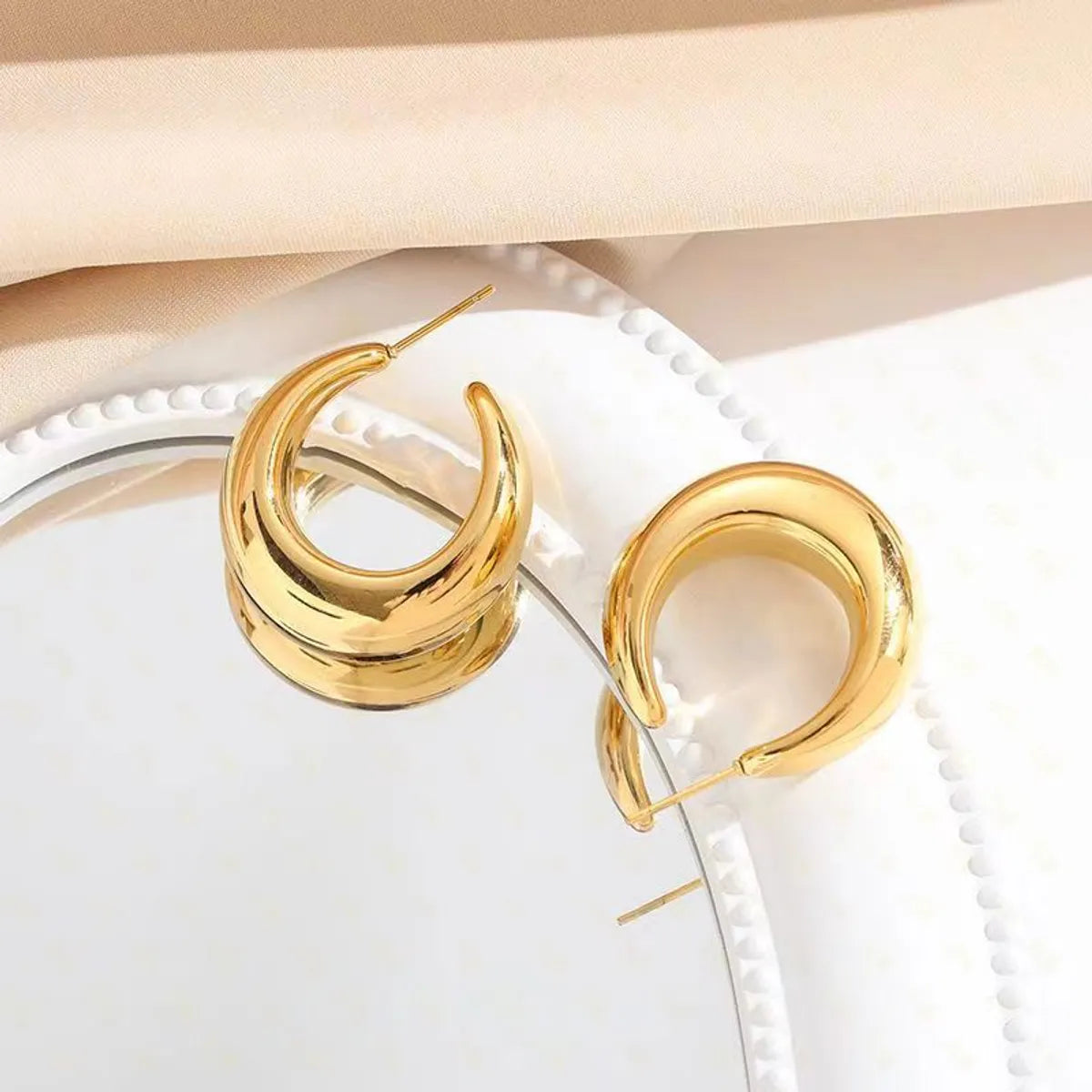 Artistic Earrings for Women-1 Pair Simple Style Solid Color Plating Stainless Steel 24k Gold Plated Ear Studs