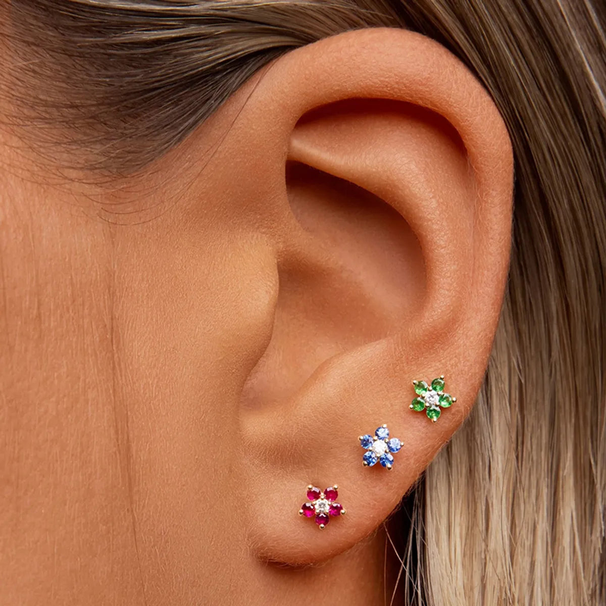 Elegant Long Earrings-1 Pair Simple Style Flower Plating Inlay Copper Zircon White Gold Plated Gold Plated Ear Studs