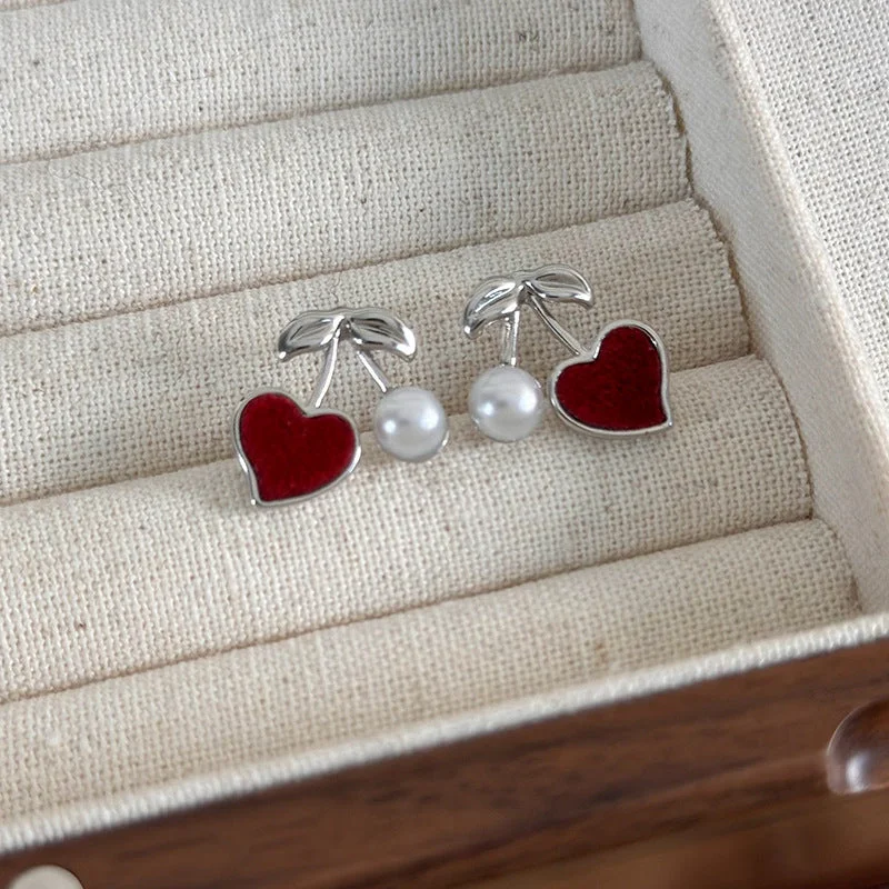 Stylish Hoop Earrings-1 Pair Simple Style Classic Style Heart Shape Asymmetrical Plating Alloy Silver Plated Ear Studs