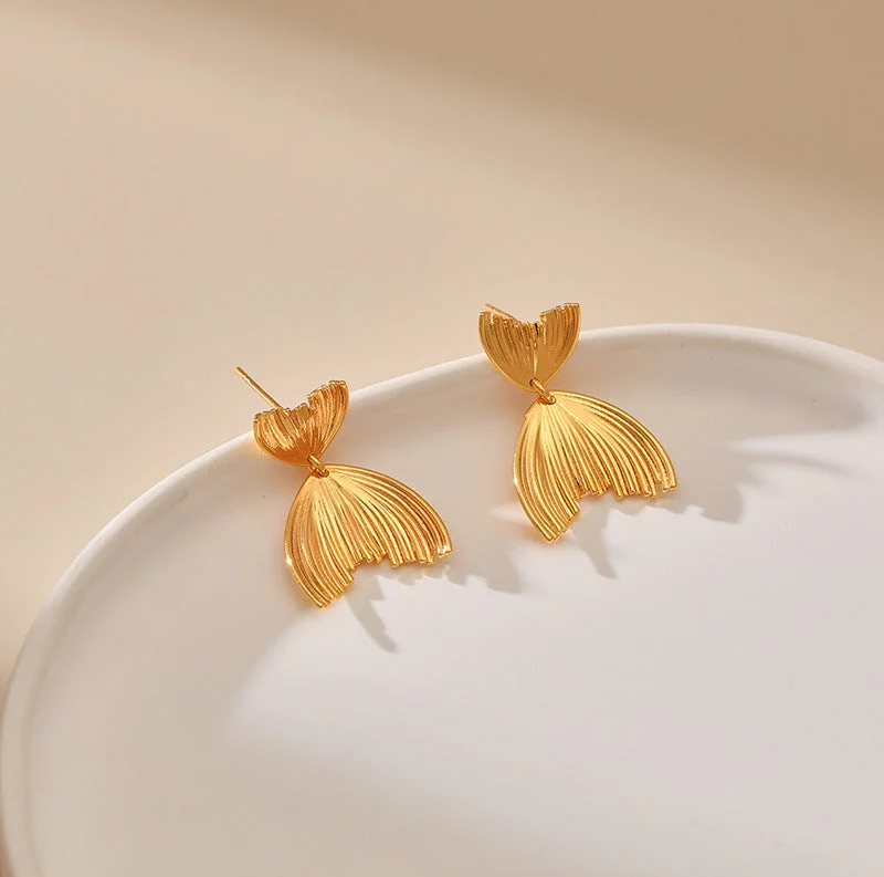 Luxury Bridal Earrings-1 Pair Retro Fish Tail Plating Copper 18k Gold Plated Ear Studs