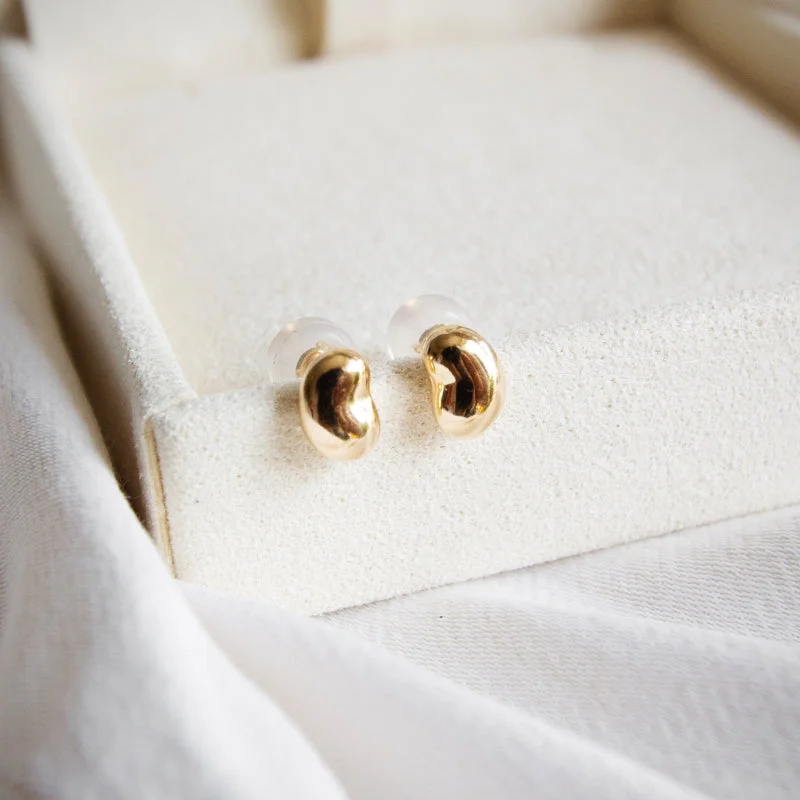 High-Quality Diamond Earrings-Nugget Gold Studs