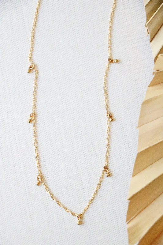 Bridal Necklace with Pearls-dew drops necklace { gold }