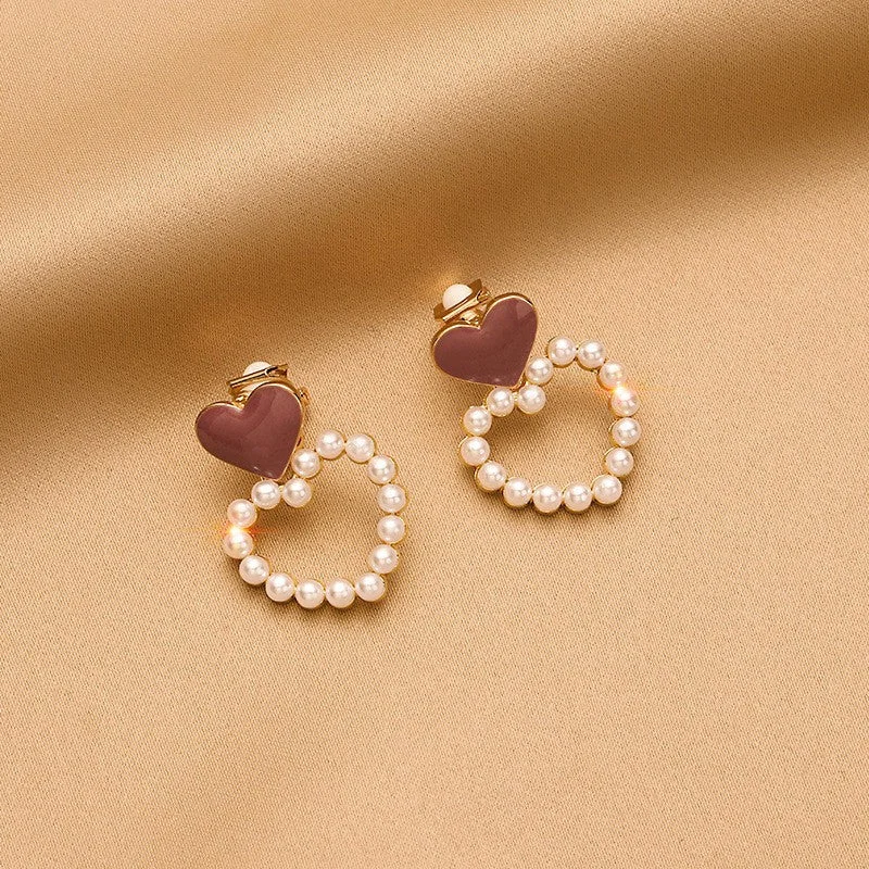 30# Pearl Heart Ear Clip