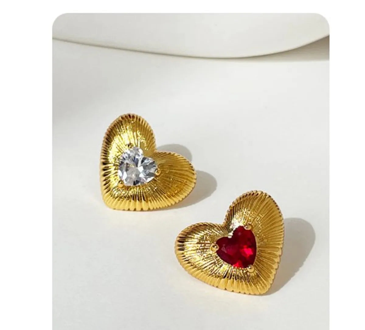 Sparkling Gold Earrings-1 Pair Simple Style Heart Shape Copper Inlay Zircon Ear Studs