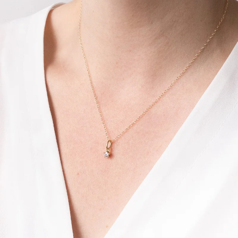 Classic Crystal Necklace-Gold Cubic Zirconia Star Necklace